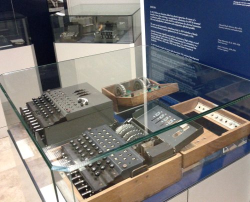 Enigma encryption machine